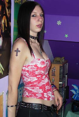 Goth Pleasures on TACAmateurs.com