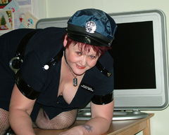 Viva Valgasmic - Arresting Free Pic 1