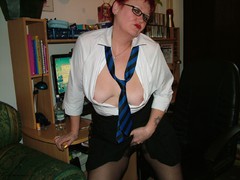 Viva Valgasmic - Schoolie on Cam 2 Free Pic 4