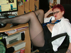 Viva Valgasmic - Schoolie on Cam 3 Free Pic 1